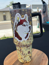 Load image into Gallery viewer, Pillager Huskies 40oz
