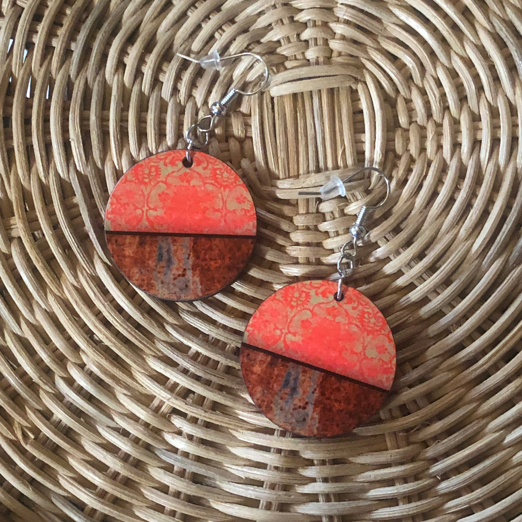 Coral Lace and Rustic Tin